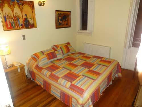 Hostal El Raco Santiago del Cile Esterno foto